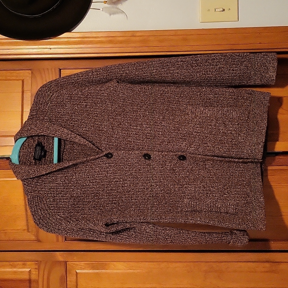 Pendleton women's brown wool sweater cardigan. No tags but brand new. Size small